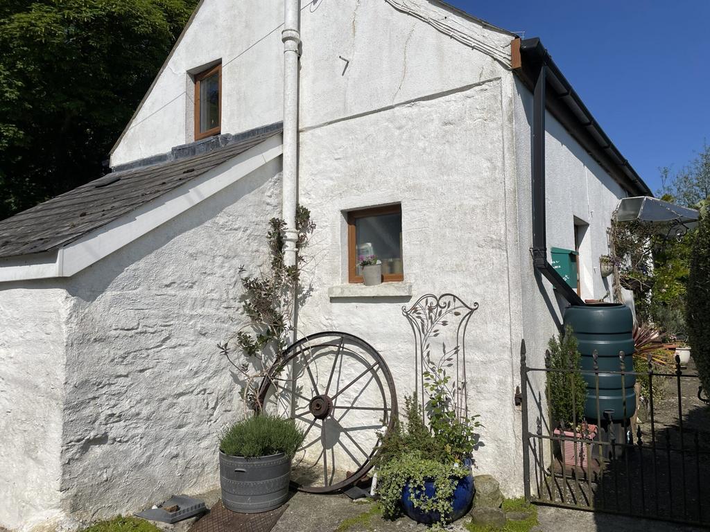 Spittal, Haverfordwest, Pembrokeshire 3 bed cottage for sale £245,000