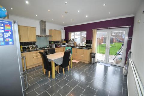 81 Hounslow Road, Feltham, TW14 0BB