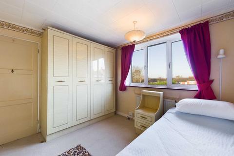 48 Leys Road, Hemel Hempstead, HP3 9LE