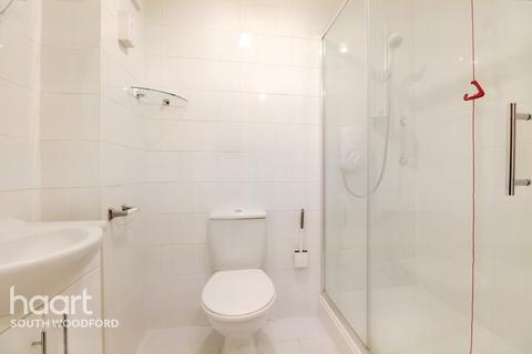 1 bedroom flat for sale, Glebelands Avenue, LONDON