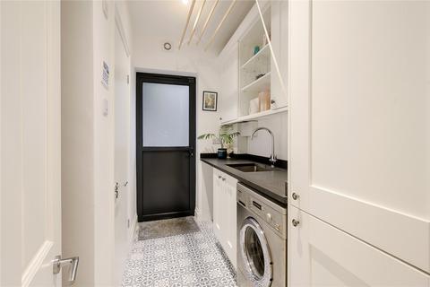 14 Gordon Road, Kingston Upon Thames, KT2 6BS