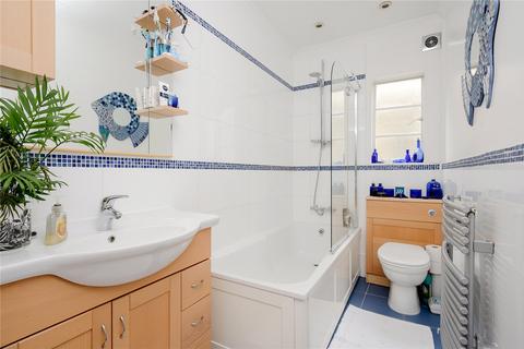 14 Gordon Road, Kingston Upon Thames, KT2 6BS