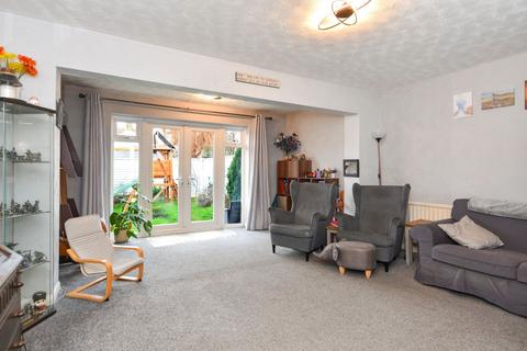 4 bedroom semi-detached house for sale, Gunners Road, Shoeburyness, Essex, SS3
