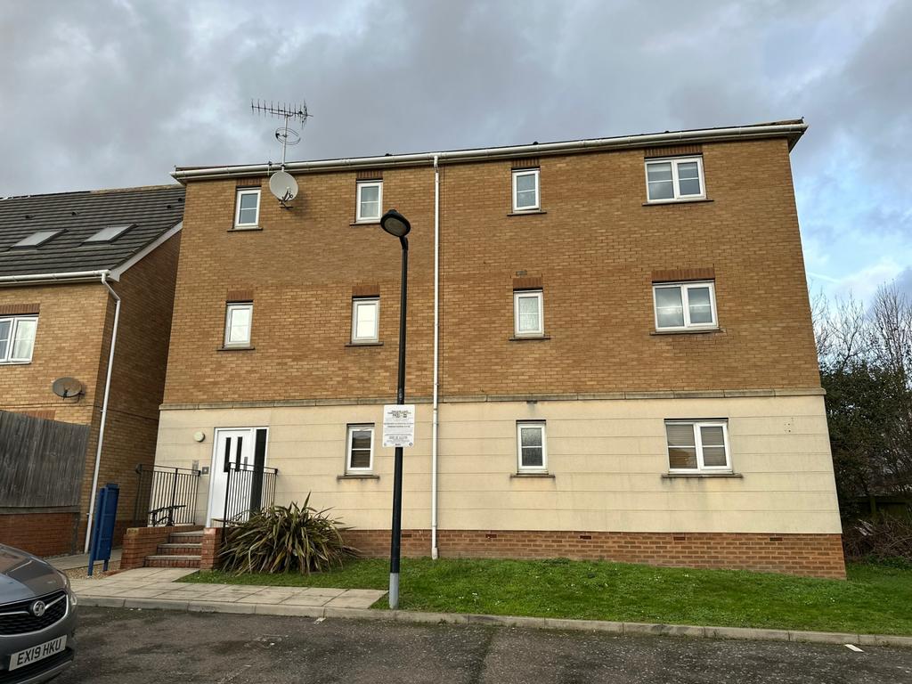 All-purpose built 2 Bedroom Ground Floor Flat in