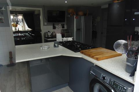 28 Ryeclose Croft, Chelmsley Wood, Birmingham, B37 6UB