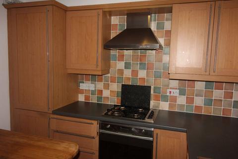 2 bedroom apartment to rent, Flat , Porchester Court, Forester Road