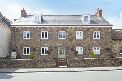 5 bedroom semi-detached house for sale, La Grande Rue, St Martin's, Guernsey, GY4