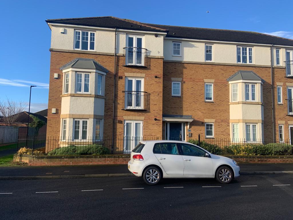 Rosebury Drive, Longbenton, Newcastle upon Tyne, NE12 2 bed flat £120,000