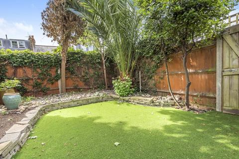 20a Kingsley Road, London, SW19 8HF