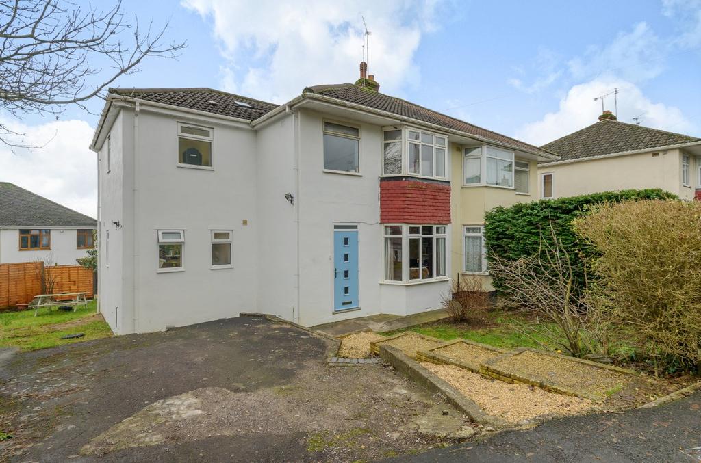 Robins Lane, Frome, BA11 4 bed semidetached house £425,000