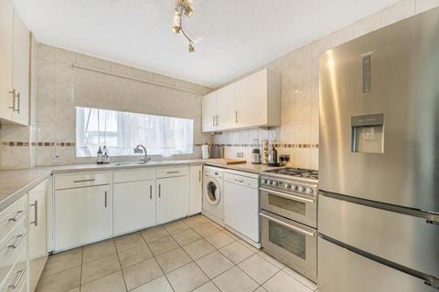 19 Albemarle Park, Stanmore, HA7 4HL