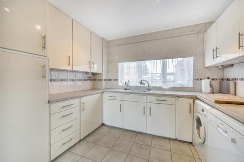 19 Albemarle Park, Stanmore, HA7 4HL