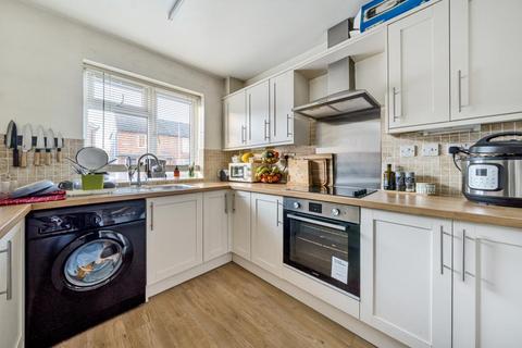 2 bedroom flat for sale, Northern Road, ,  Aylesbury,  HP19