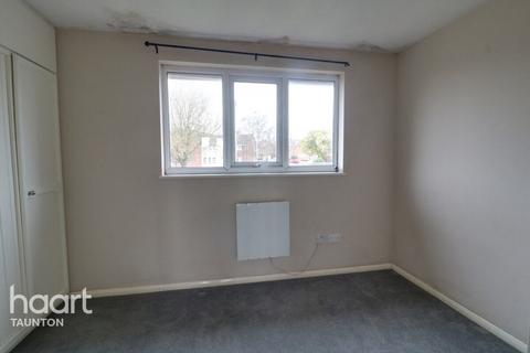 undefined, Allington Close, Taunton