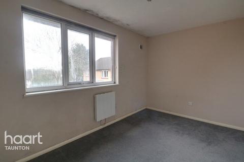 undefined, Allington Close, Taunton