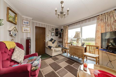 1 bedroom park home for sale, Oakham, Rutland, LE15