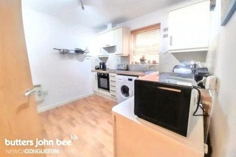 1 bedroom apartment to rent, Fairfax Close, Biddulph, Biddulph