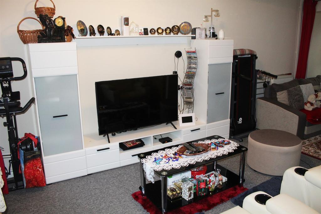Sitting room 2