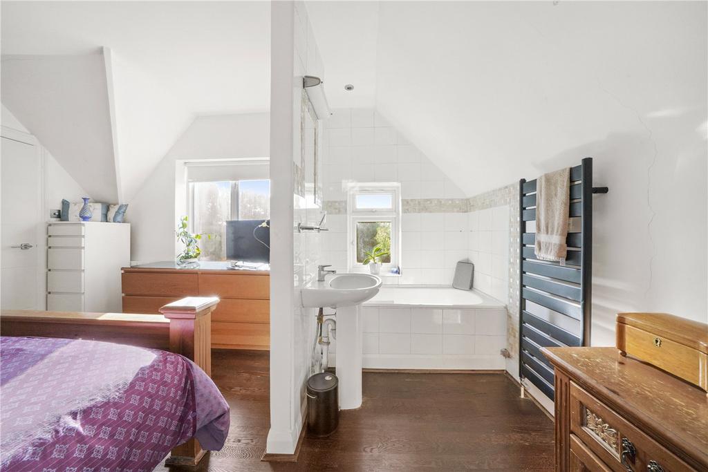 Bedroom (2)