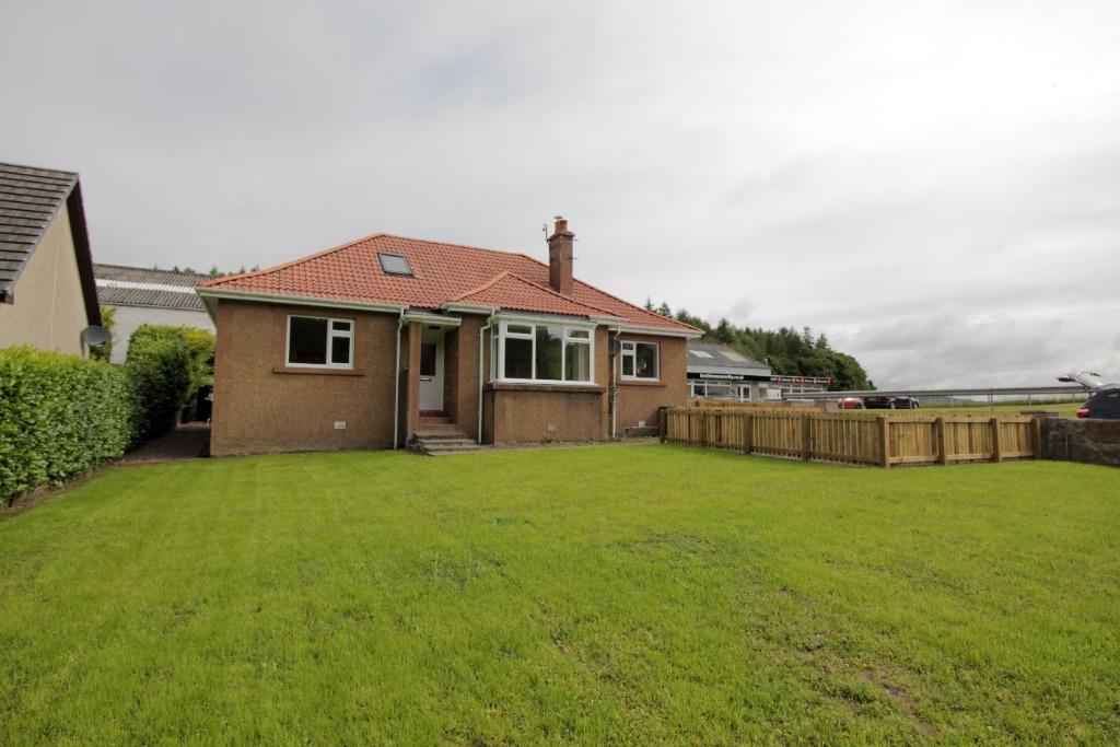 B935, Perthshire, PH2 3 bed bungalow £950 pcm (£219 pw)