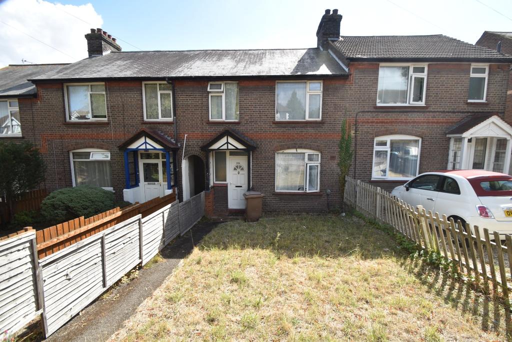 Crawley Green Road, Luton 3 bed terraced house £290,000