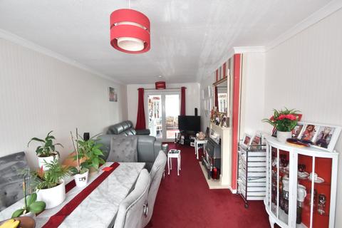 3 bedroom semi-detached house for sale - Parys Road, Luton