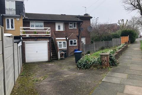 2 bedroom maisonette to rent, Linden Way, Southgate