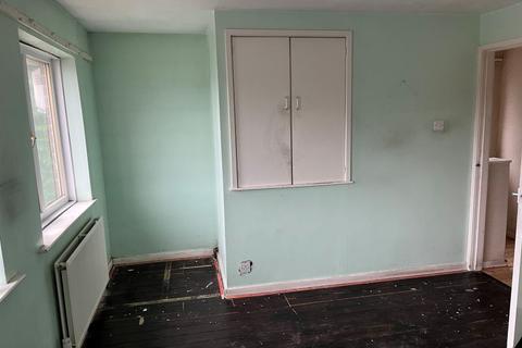 21 Botany Avenue, Bradford, BD2 1EU