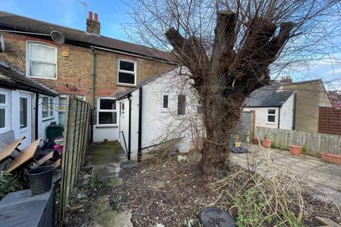 30 Alexandra Road, Gravesend, DA12 2QQ