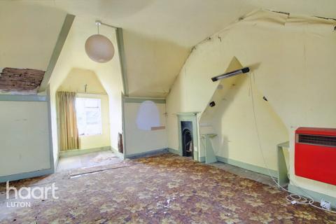 56 Buxton Road, Luton, LU1 1RE