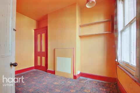 56 Buxton Road, Luton, LU1 1RE