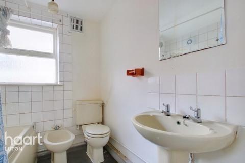 56 Buxton Road, Luton, LU1 1RE
