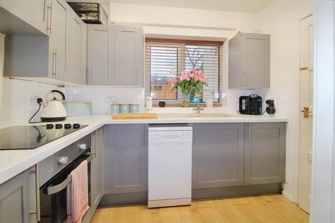 3 bedroom semi-detached house for sale - 32 Central Avenue, Church Stretton SY6