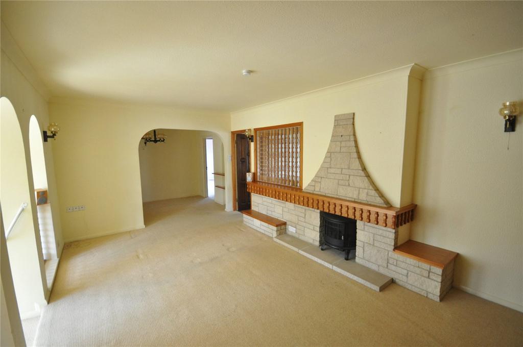 Broome Manor Lane, Swindon, SN3 2 bed bungalow for sale £420,000