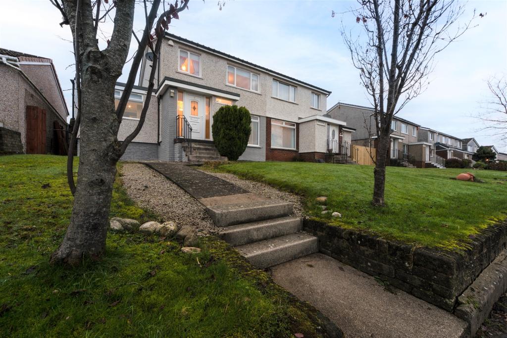 Worsley Crescent, Newton Mearns... 4 bed semidetached villa £315,000