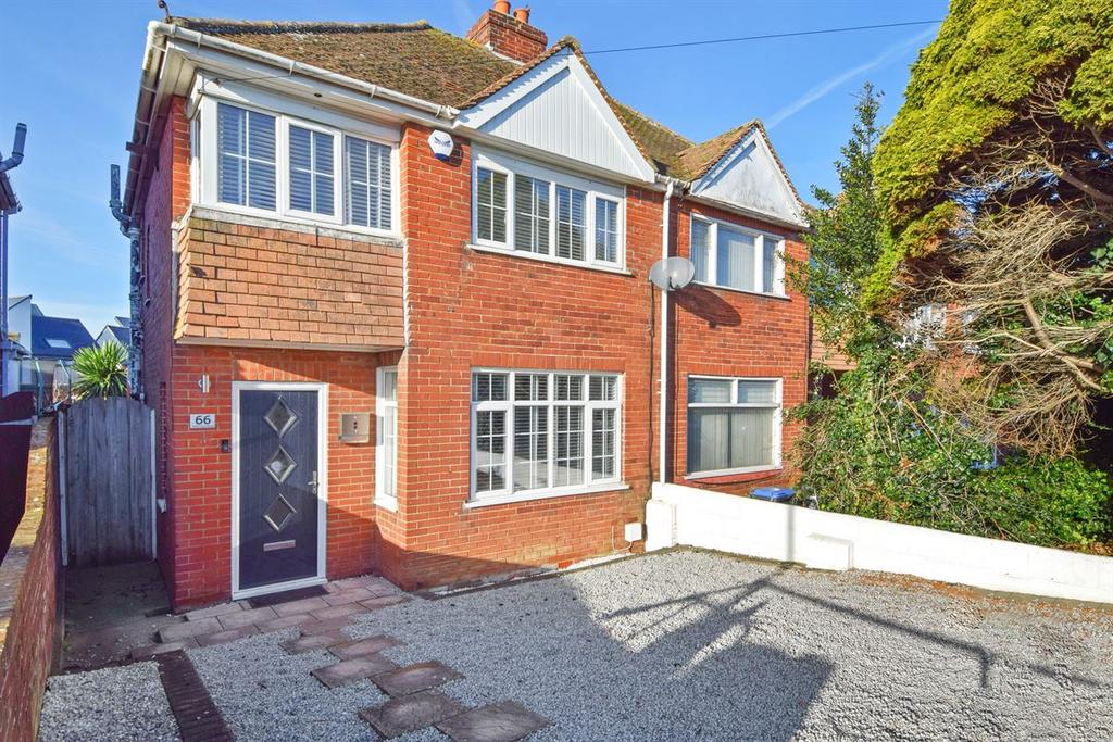 Nash Court Road, Margate 3 bed semidetached house for sale £350,000