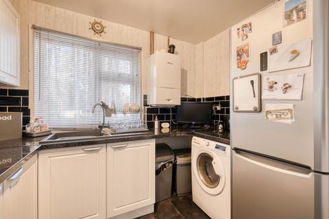 85 Aldington Close, Redditch, B98 7NF