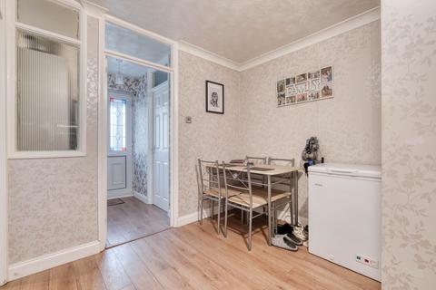 85 Aldington Close, Redditch, B98 7NF