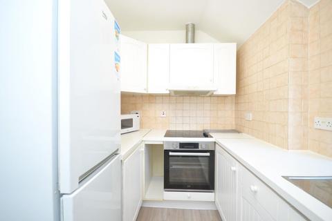 2 bedroom flat to rent, Broadway, West Ealing, W13 0SU