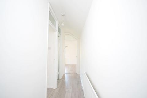 2 bedroom flat to rent, Broadway, West Ealing, W13 0SU