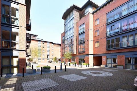1 bedroom flat to rent, Canal Wharf, 14 Waterfront Walk, Birmingham, B1