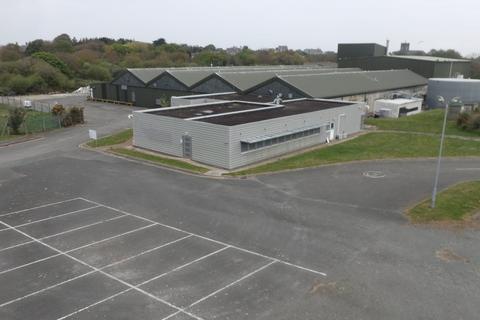 Industrial unit to rent, Parc Menter Ynys Môn, Amlwch Industrial Estate, Amlwch, LL68 9BX