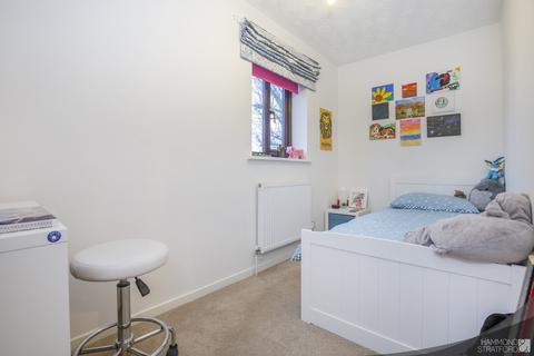 9 Arneside, Hethersett, Norwich, NR9 3QF