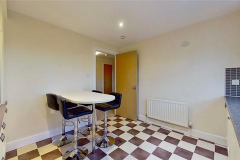2 bedroom flat to rent, St Helens Gardens, Langside, GLASGOW, G41