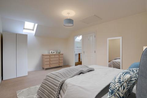 3 Waterside, Bovey Tracey, Newton Abbot, TQ13 9SX