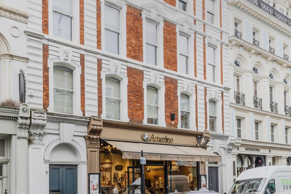 2, 7 Garrick Exterior
