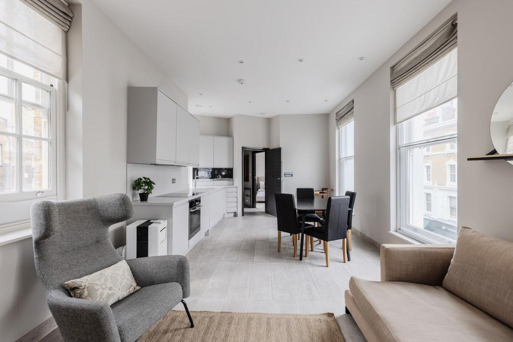 2, 7 Garrick Dining Areapg