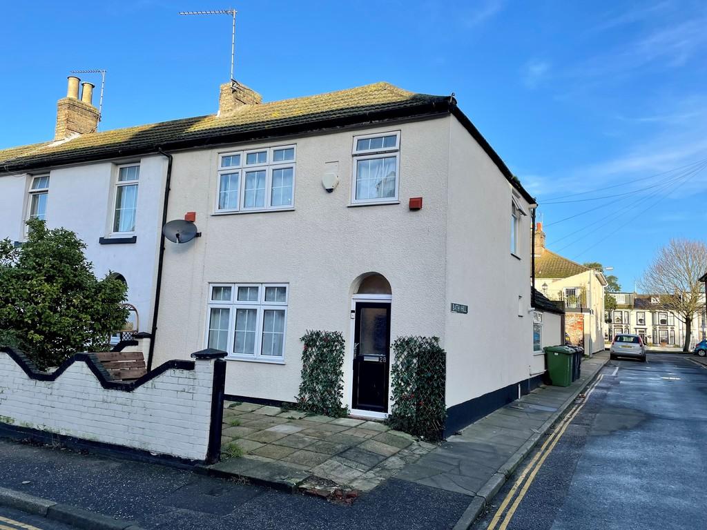 Rodney Road, Great Yarmouth 3 bed end of terrace house for sale £145,000