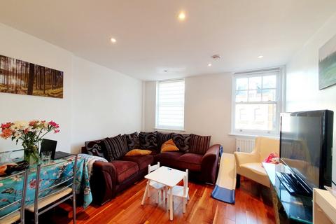2 bedroom flat to rent, Silver Street, Enfield