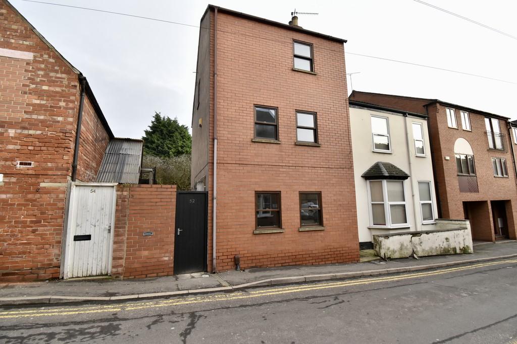 Friars Lane, Lincoln 3 bed end of terrace house for sale £185,000